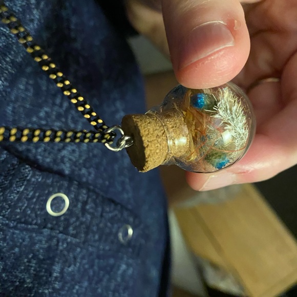 🍃🌾Nature’s whimsy long necklace glass nwt - Picture 9 of 9